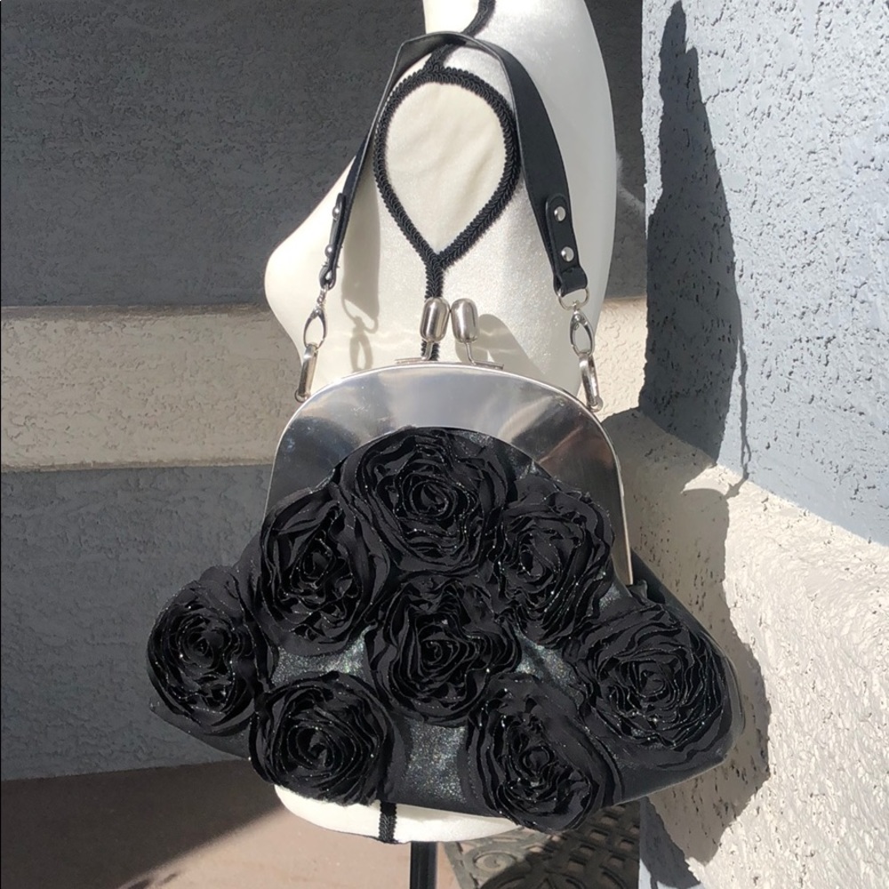 Black roses handbag